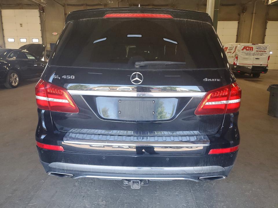 61400076 :رقم المزاد ، 4JGDF6EE8HA837393 vin ، 2017 Mercedes-benz Gls مزاد بيع