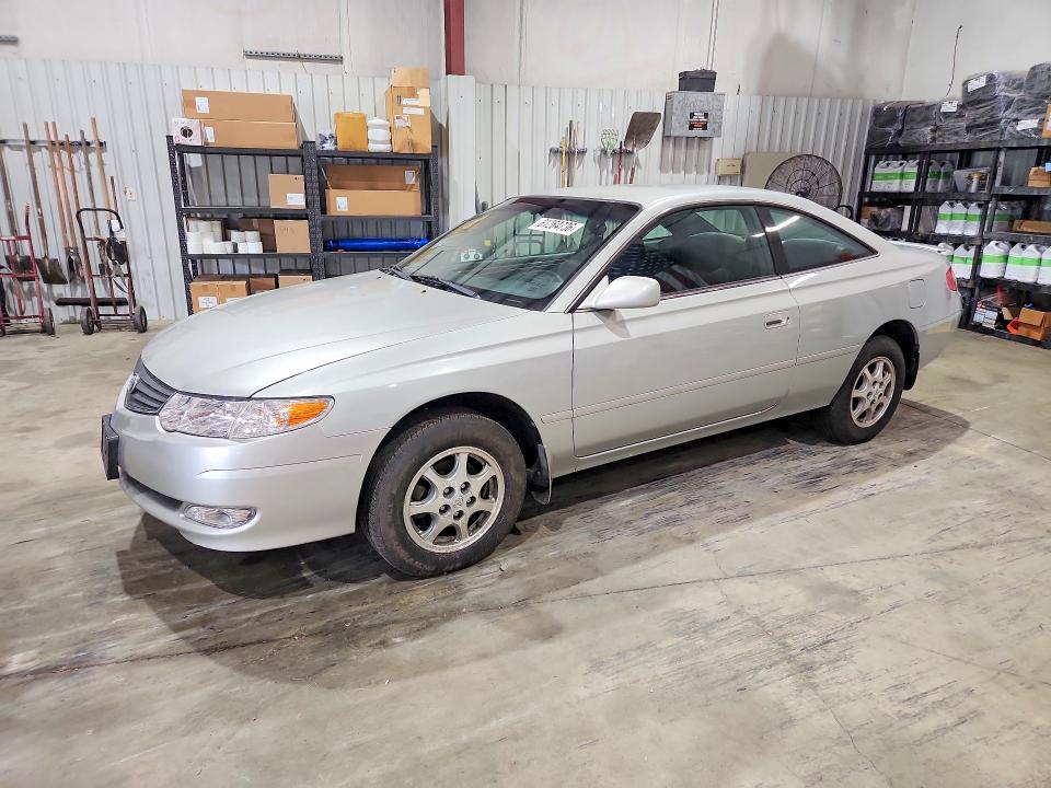61264736 :رقم المزاد ، 2T1CE22P03C018531 vin ، 2003 Toyota Camry Solara مزاد بيع