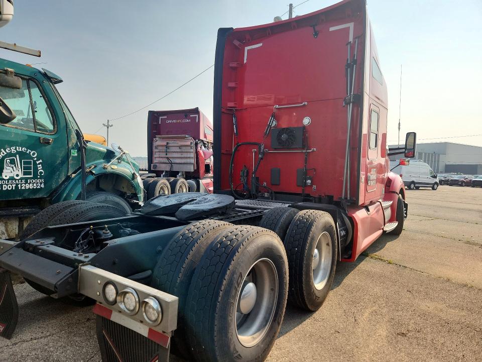 Продаж на аукціоні авто 2020 Kenworth T680, vin: 1XKYD49X3LJ425570, номер лоту: 60417216