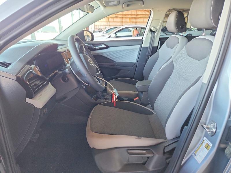 62472626 :رقم المزاد ، 3VVCX7B28PM380360 vin ، 2023 Volkswagen Taos مزاد بيع