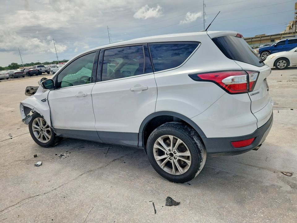 2017 Ford Escape მანქანა იყიდება აუქციონზე, vin: 1FMCU9GD8HUE48811, აუქციონის ნომერი: 61022246