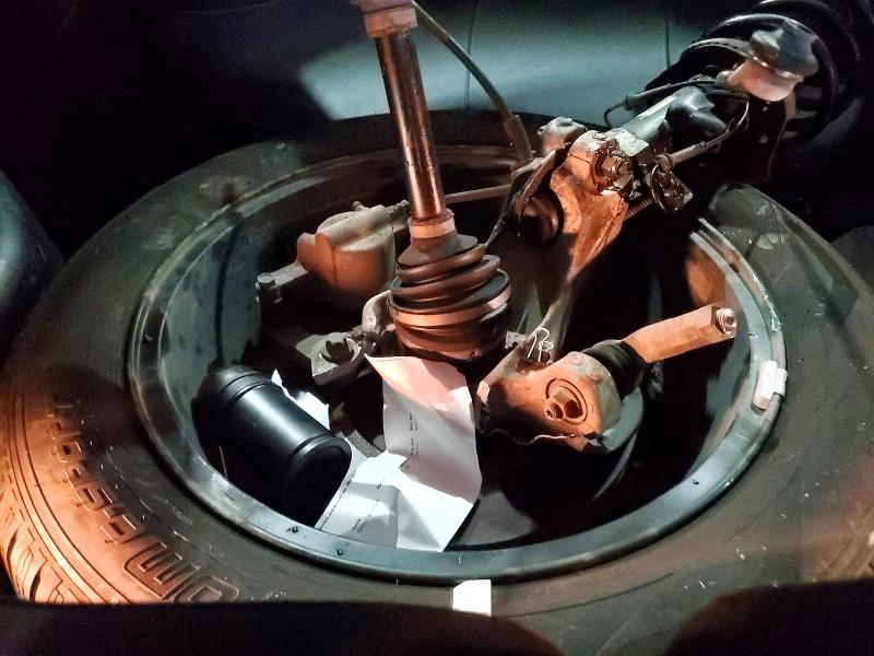 60852506 :رقم المزاد ، 1C4PJLCB7JD557458 vin ، 2018 Jeep Cherokee مزاد بيع