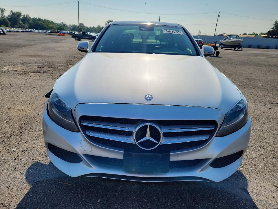 Продажа на аукционе авто 2017 Mercedes-benz C, vin: 55SWF4KB3HU195098, номер лота: 61597626