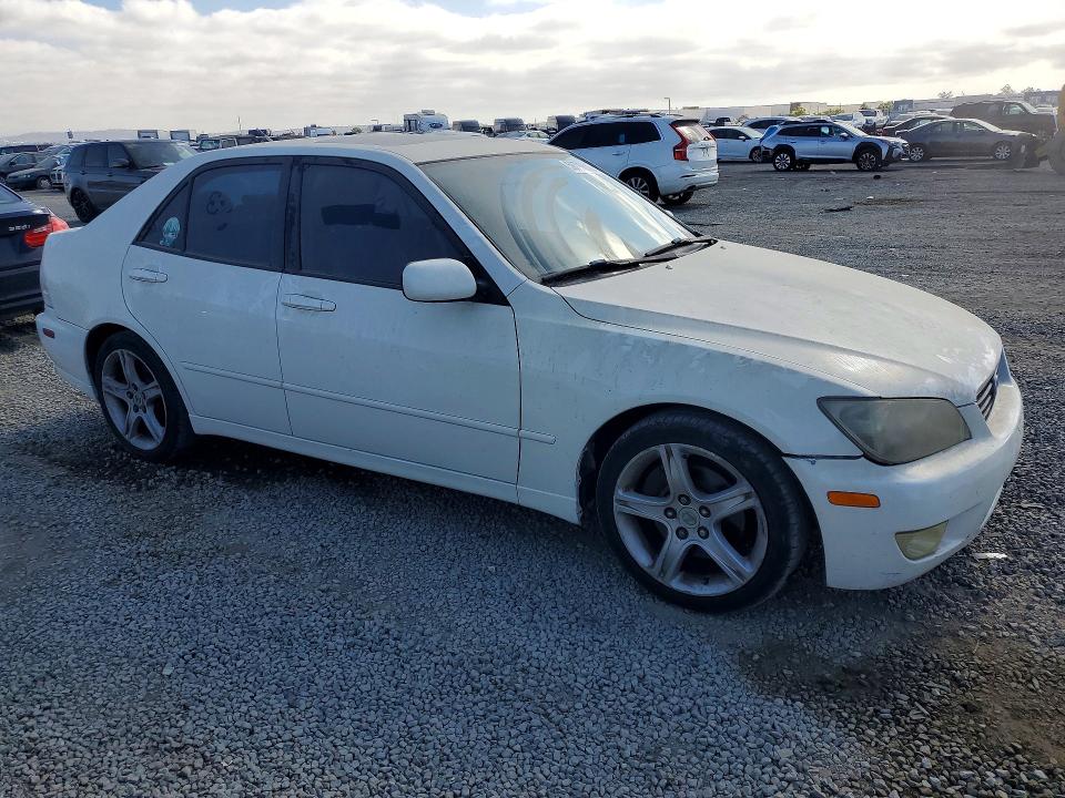 59790616 :رقم المزاد ، JTHBD182710028659 vin ، 2001 Lexus Is مزاد بيع