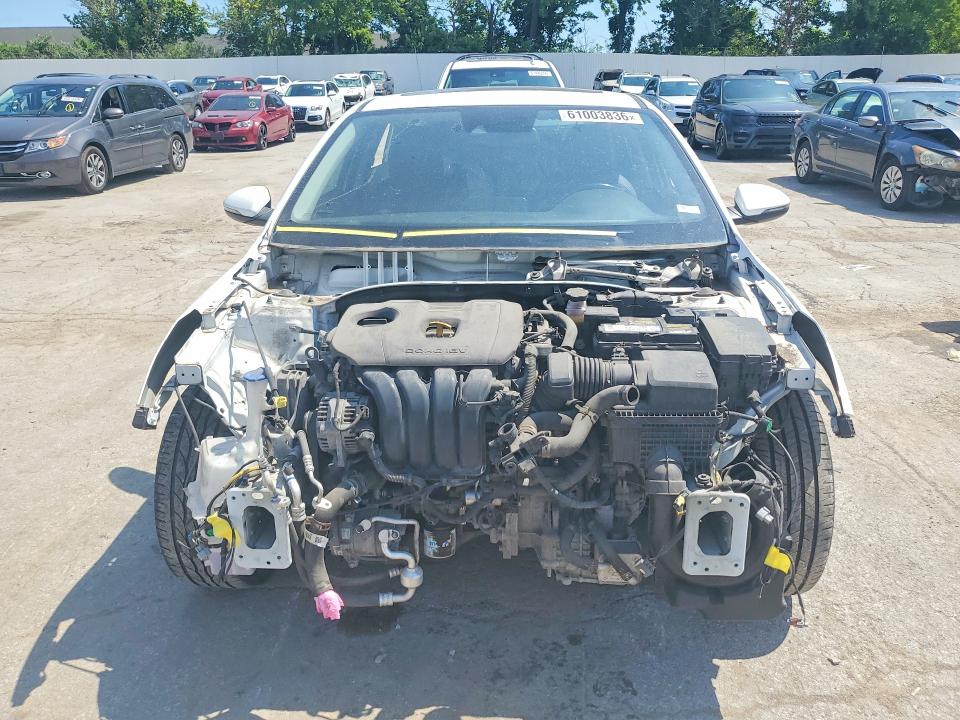 61003836 :رقم المزاد ، 3KPF54AD4ME388366 vin ، 2021 Kia Forte مزاد بيع
