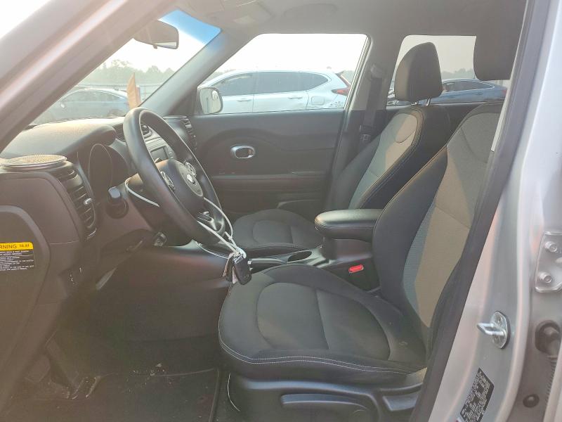 61138606 :رقم المزاد ، KNDJP3A52H7429042 vin ، 2017 Kia Soul مزاد بيع