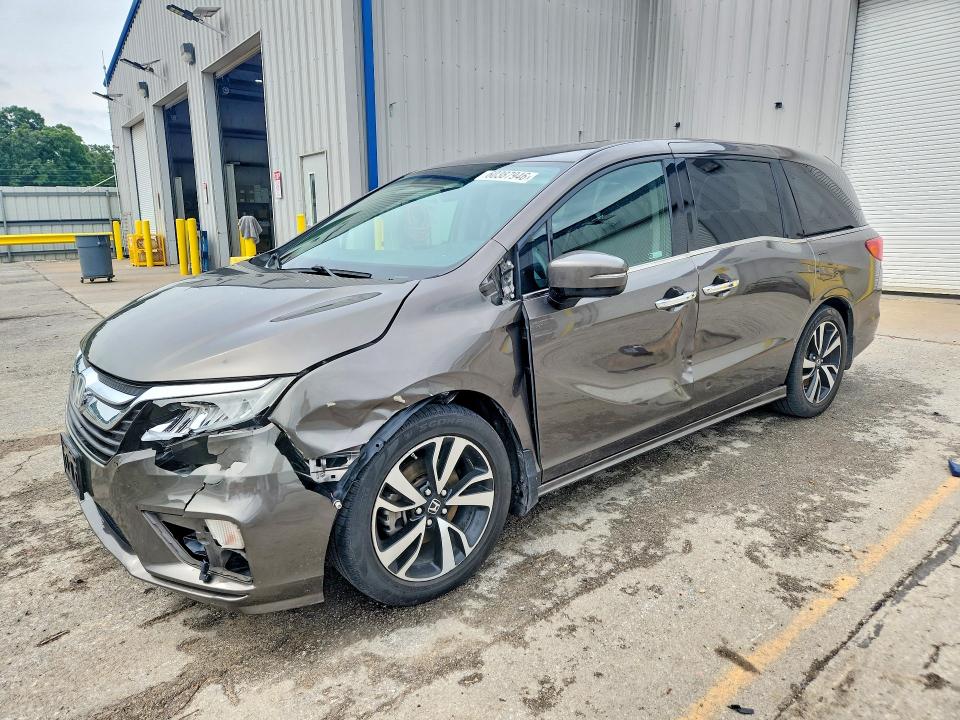 60387946 :رقم المزاد ، 5FNRL6H9XLB008374 vin ، 2020 Honda Odyssey مزاد بيع