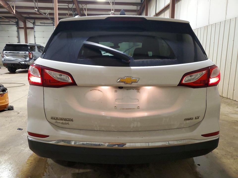 61585916 :رقم المزاد ، 3GNAXUEV5MS115890 vin ، 2021 Chevrolet Equinox مزاد بيع