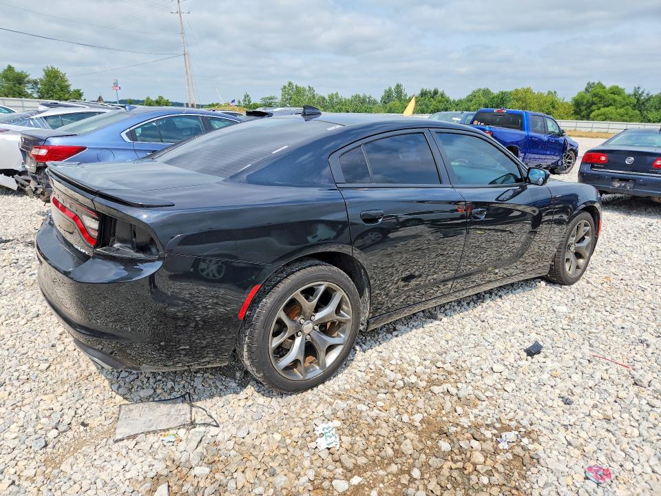 62495106 :رقم المزاد ، 2C3CDXHG8FH727827 vin ، 2015 Dodge Charger مزاد بيع