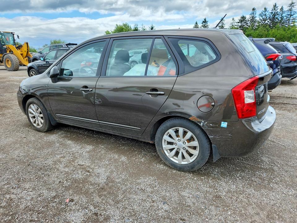 61792946 :رقم المزاد ، KNAHG8A80A7302105 vin ، 2010 Kia Rondo مزاد بيع