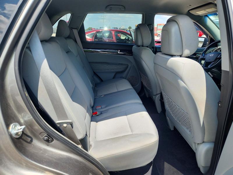 2013 Kia Sorento მანქანა იყიდება აუქციონზე, vin: 5XYKT3A6XDG396667, აუქციონის ნომერი: 62627706