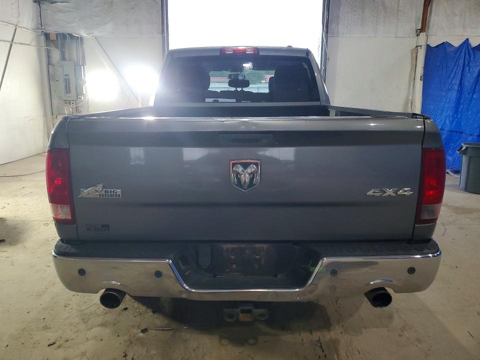 61785726 :رقم المزاد ، 1D7RV1GT1BS510465 vin ، 2011 Dodge Ram 1500 مزاد بيع