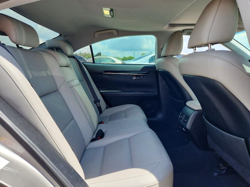 2016 Lexus Es მანქანა იყიდება აუქციონზე, vin: 58ABK1GG0GU018467, აუქციონის ნომერი: 62239446