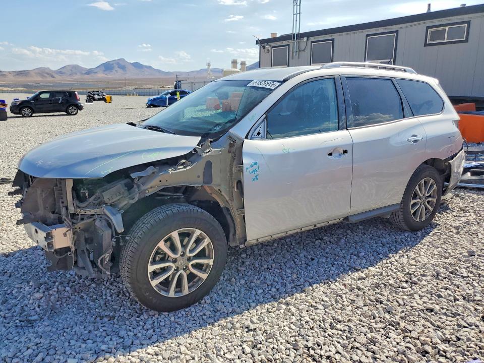 61628666 :رقم المزاد ، 5N1AR2MM0GC639356 vin ، 2016 Nissan Pathfinder مزاد بيع