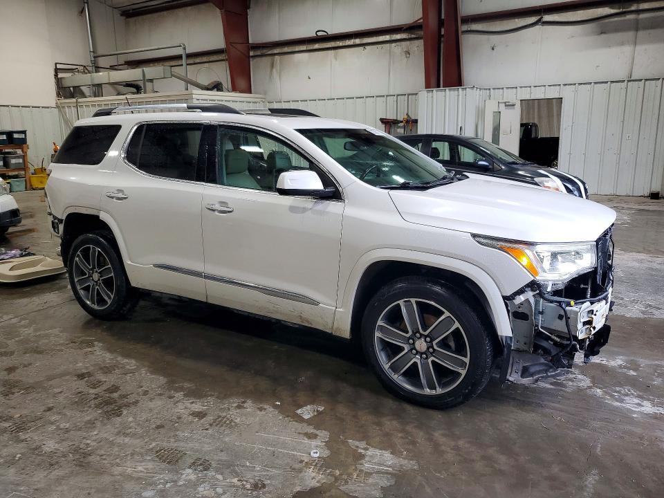 62628016 :رقم المزاد ، 1GKKNXLS1JZ201763 vin ، 2018 Gmc Acadia مزاد بيع