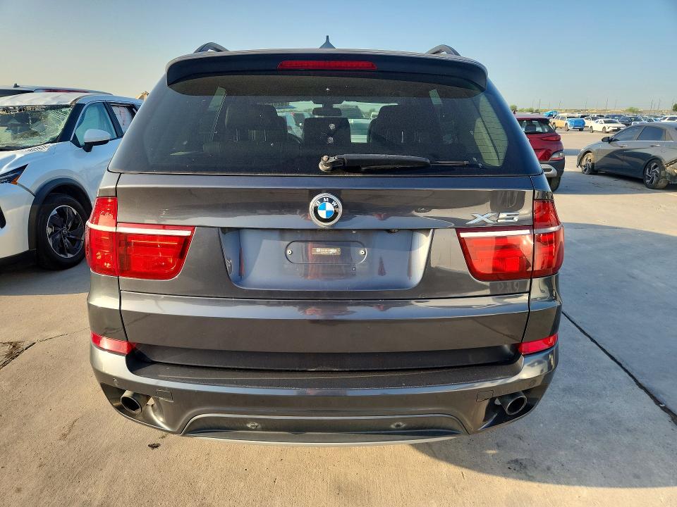 62079366 :رقم المزاد ، 5UXZV4C57D0E10373 vin ، 2013 Bmw X5 مزاد بيع
