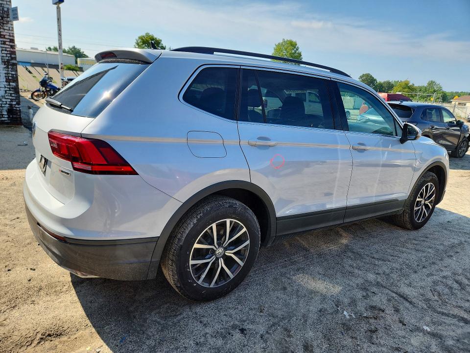 2019 Volkswagen Tiguan მანქანა იყიდება აუქციონზე, vin: 3VV2B7AX4KM055284, აუქციონის ნომერი: 60173036