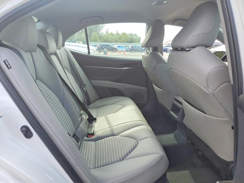 63221816 :رقم المزاد ، 4T1G31AK3NU594753 vin ، 2022 Toyota Camry Hybrid مزاد بيع
