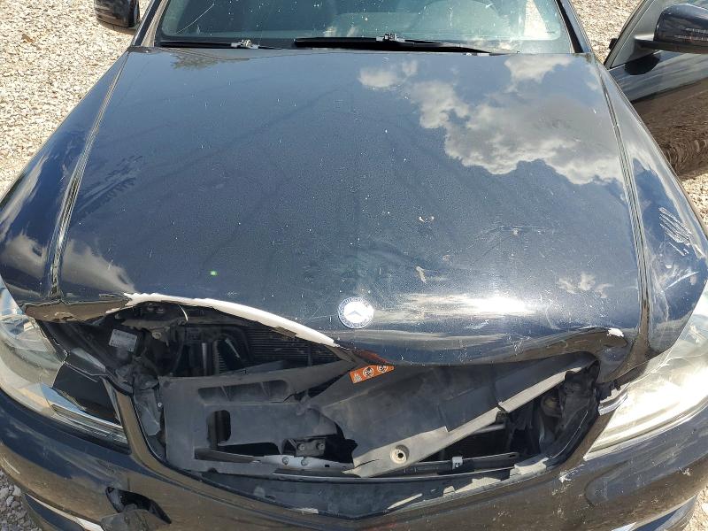 Продаж на аукціоні авто 2013 Mercedes-benz C, vin: WDDGJ4HBXDG029405, номер лоту: 59560036