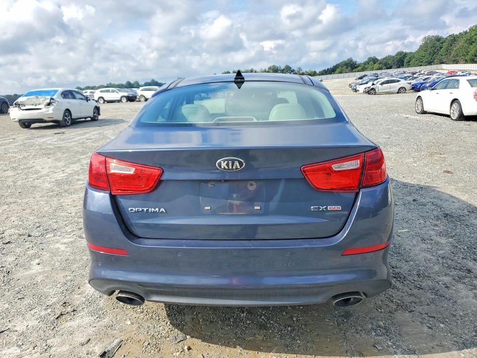 61125586 :رقم المزاد ، 5XXGN4A76FG365597 vin ، 2015 Kia Optima مزاد بيع