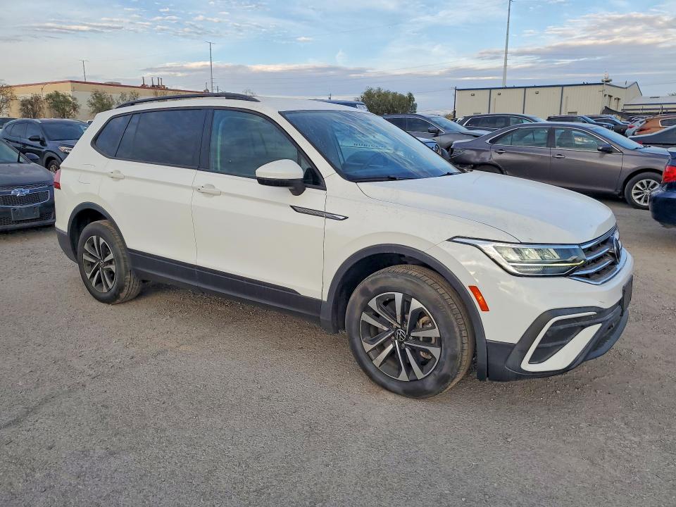 2022 Volkswagen Tiguan მანქანა იყიდება აუქციონზე, vin: 3VV1B7AXXNM071828, აუქციონის ნომერი: 60519296