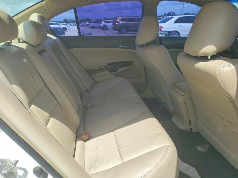 62974196 :رقم المزاد ، 1HGCP26888A032526 vin ، 2008 Honda Accord مزاد بيع