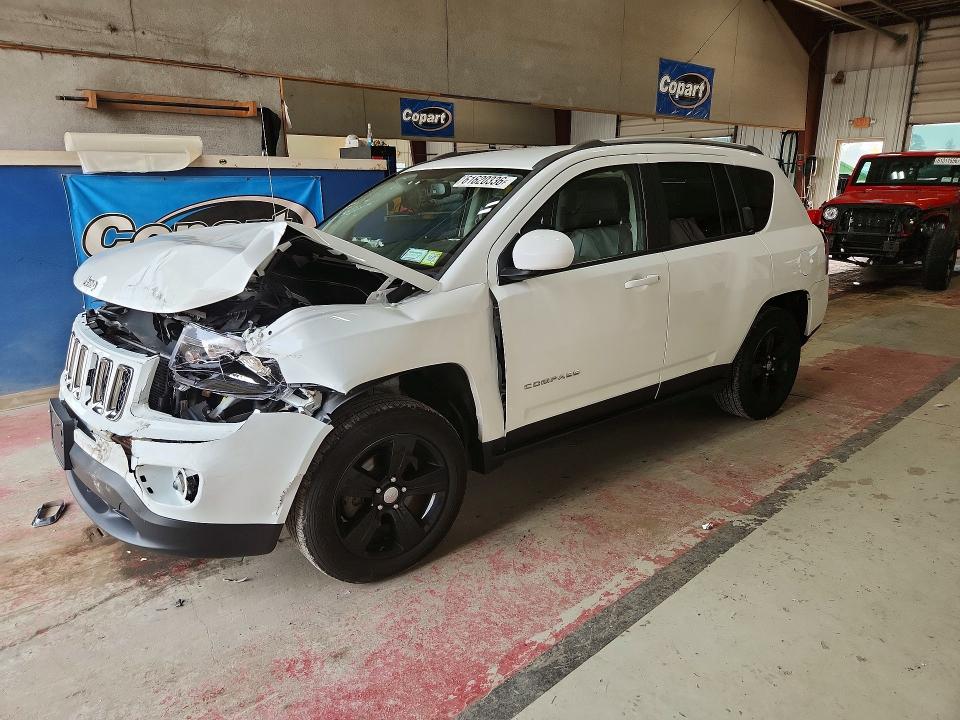 2017 Jeep Compass მანქანა იყიდება აუქციონზე, vin: 1C4NJDEB0HD111835, აუქციონის ნომერი: 61620336