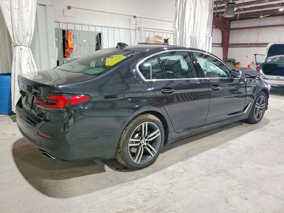 62954566 :رقم المزاد ، WBA13BJ06MWX27634 vin ، 2021 Bmw 530 مزاد بيع