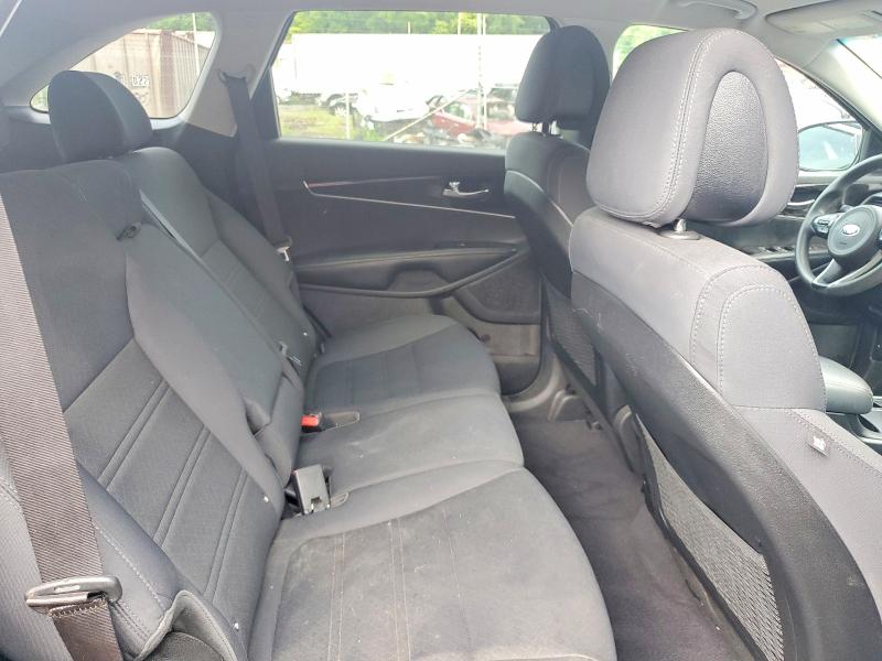 59184616 :رقم المزاد ، 5XYPG4A33GG122270 vin ، 2016 Kia Sorento مزاد بيع