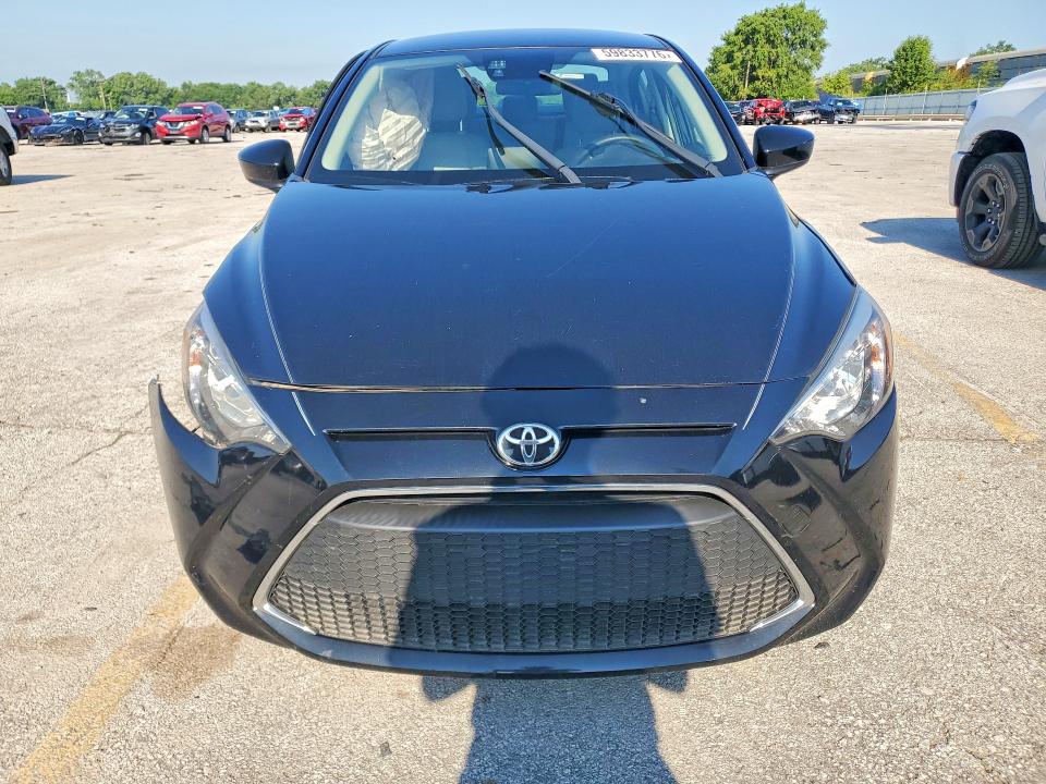 59833776 :رقم المزاد ، 3MYDLBYV4LY716965 vin ، 2020 Toyota Yaris مزاد بيع