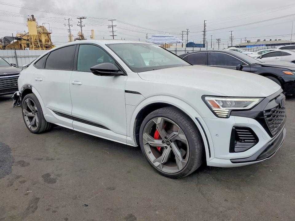 Aukcja sprzedaży 2024 Audi Sq8 E-tron, vin: WA1BCBGE3RB045510, numer aukcji: 59883676