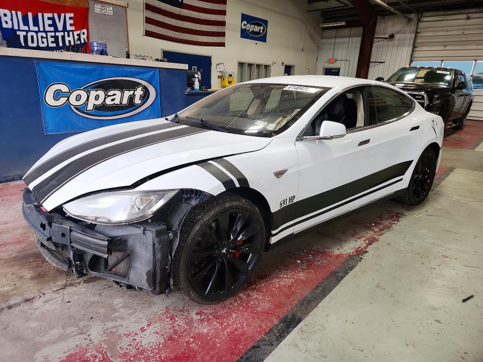Продажа на аукционе авто 2014 Tesla Model S, vin: 5YJSA1H25EFP64856, номер лота: 61404756