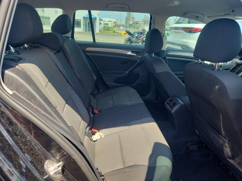 60444486 :رقم المزاد ، 3VW117AU8KM506622 vin ، 2019 Volkswagen Golf Sportwagen مزاد بيع