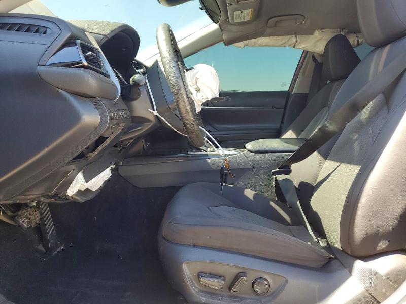 60532856 :رقم المزاد ، 4T1B11HK4KU735394 vin ، 2019 Toyota Camry مزاد بيع