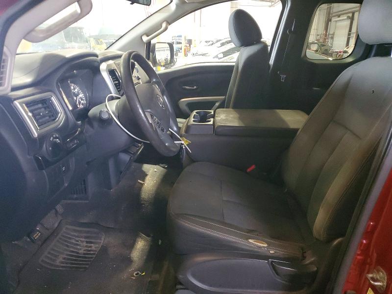 58097556 :رقم المزاد ، 1N6AA1C87JN502949 vin ، 2018 Nissan Titan مزاد بيع