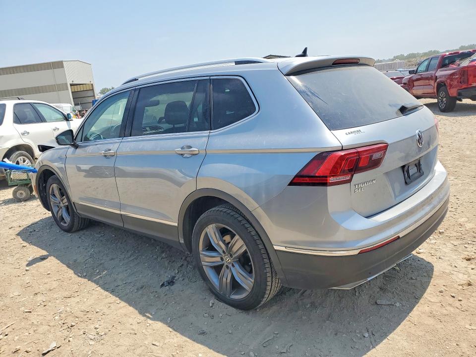 Продажа на аукционе авто 2019 Volkswagen Tiguan, vin: 3VV4B7AX8KM194956, номер лота: 62245826