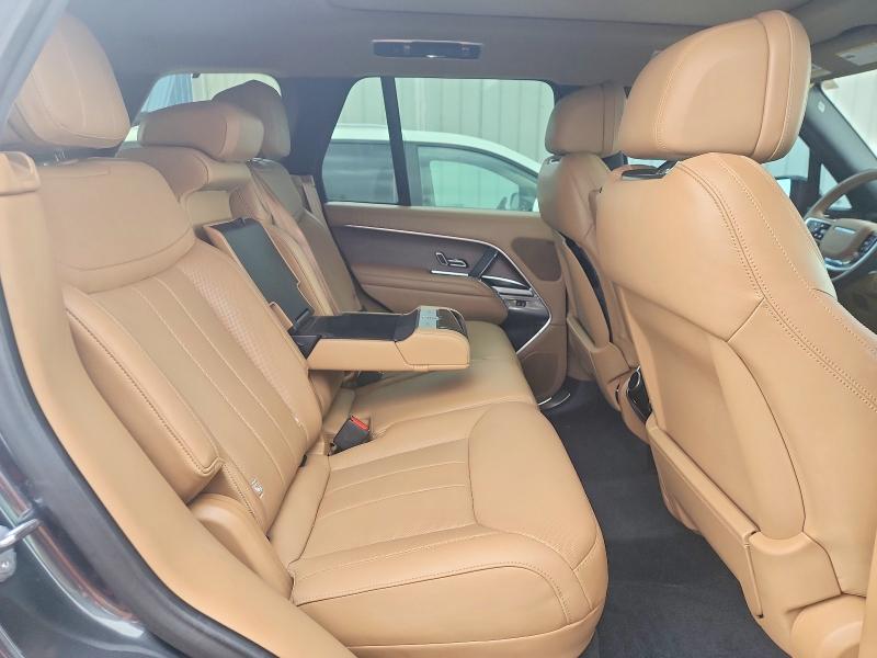 62862666 :رقم المزاد ، SALKP9E75PA055703 vin ، 2023 Land Rover Range Rover مزاد بيع