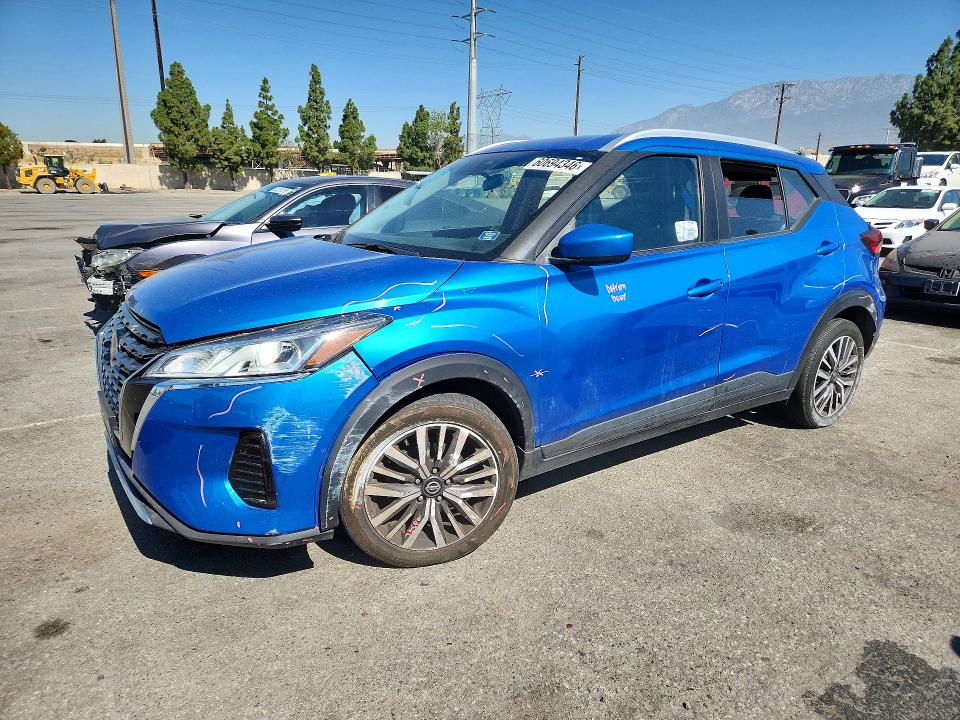 60694346 :رقم المزاد ، 3N1CP5CV9ML478300 vin ، 2021 Nissan Kicks مزاد بيع