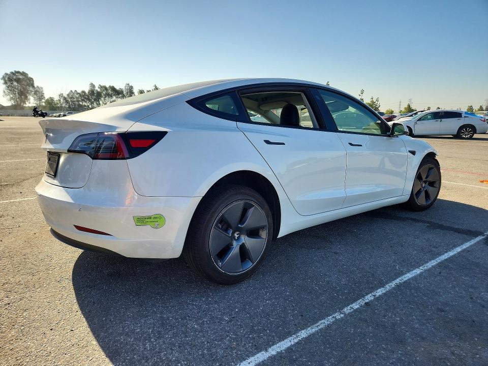 Продажа на аукционе авто 2023 Tesla Model 3, vin: 5YJ3E1EA3PF555543, номер лота: 60245266