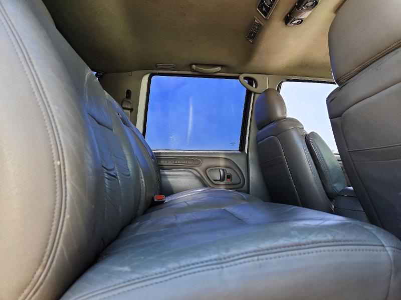 Продаж на аукціоні авто 1999 Chevrolet Suburban, vin: 3GNEC16R1XG187383, номер лоту: 62303606