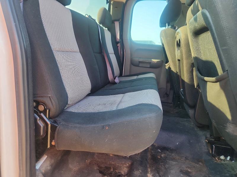 60145566 :رقم المزاد ، 1GC2KVCG5BZ258229 vin ، 2011 Chevrolet Silverado مزاد بيع