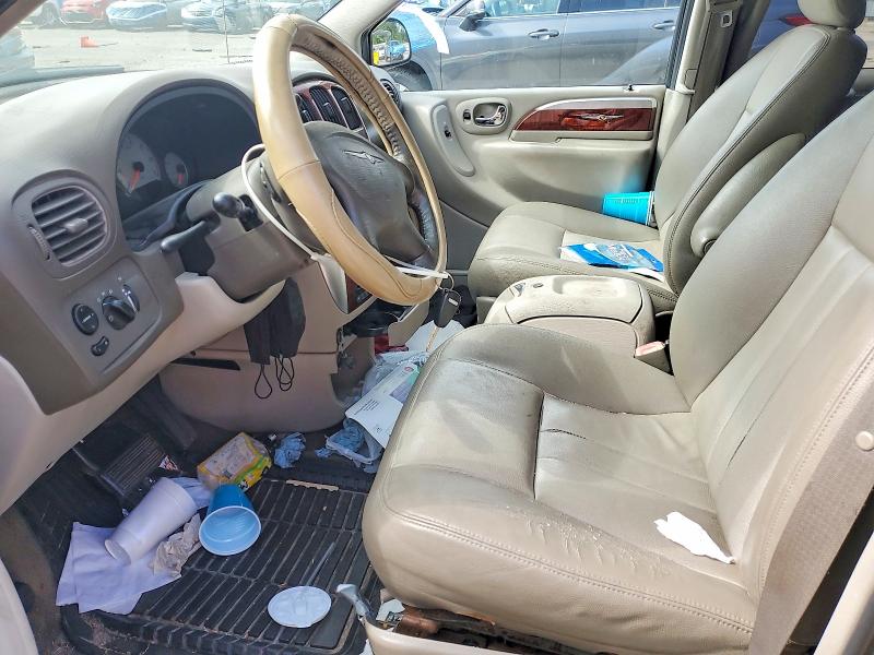 60218096 :رقم المزاد ، 2A4GP54L26R698325 vin ، 2006 Chrysler Town & Country مزاد بيع