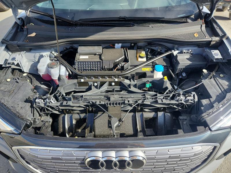Auction sale of the 2025 Audi Q4 E-tron, vin: WA1A5BFZ5SP050260, lot number: 60461556
