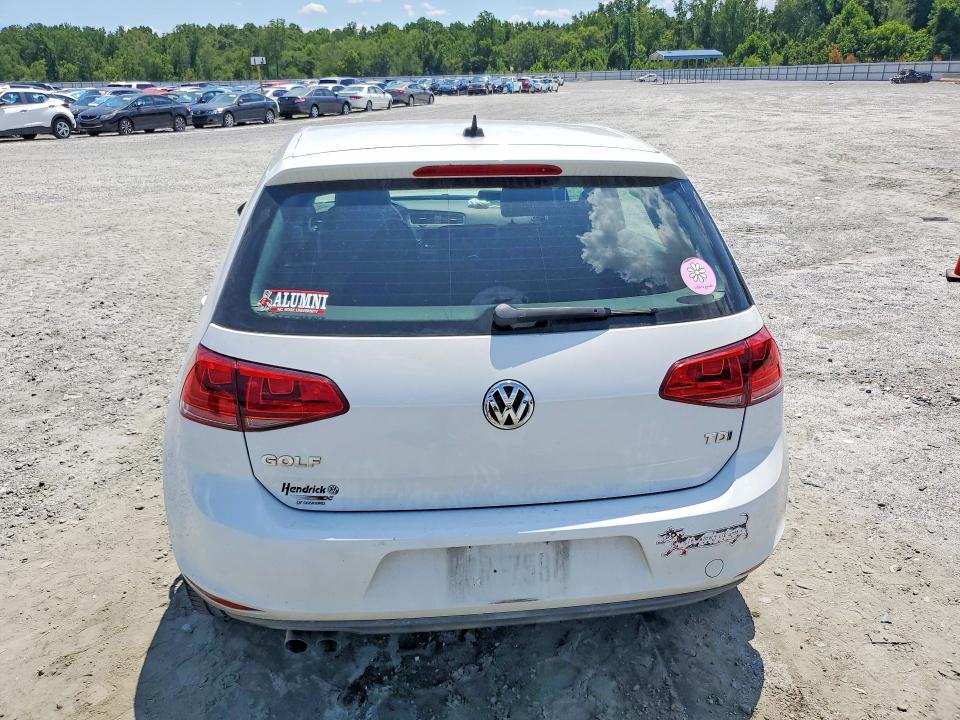 60149436 :رقم المزاد ، 3VW2A7AU2FM028739 vin ، 2015 Volkswagen Golf مزاد بيع