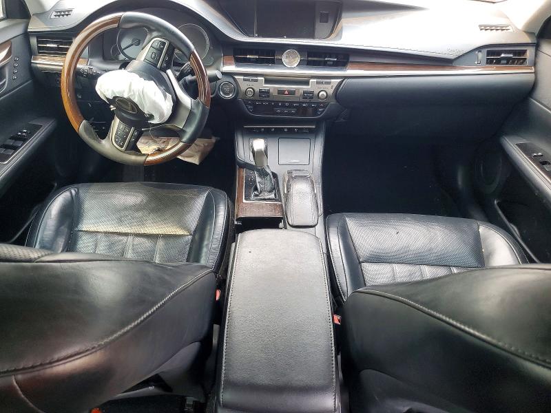 61148816 :رقم المزاد ، 58ABK1GG9HU066096 vin ، 2017 Lexus Es مزاد بيع
