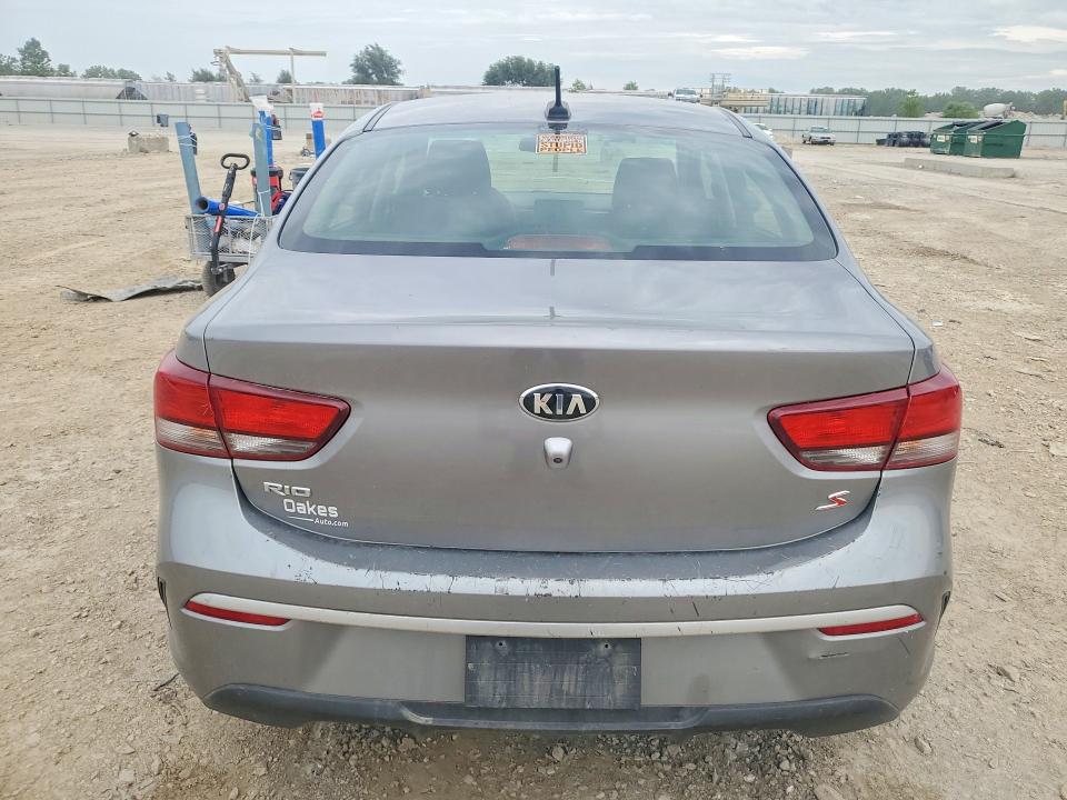 62671366 :رقم المزاد ، 3KPA24AD2ME379670 vin ، 2021 Kia Rio مزاد بيع