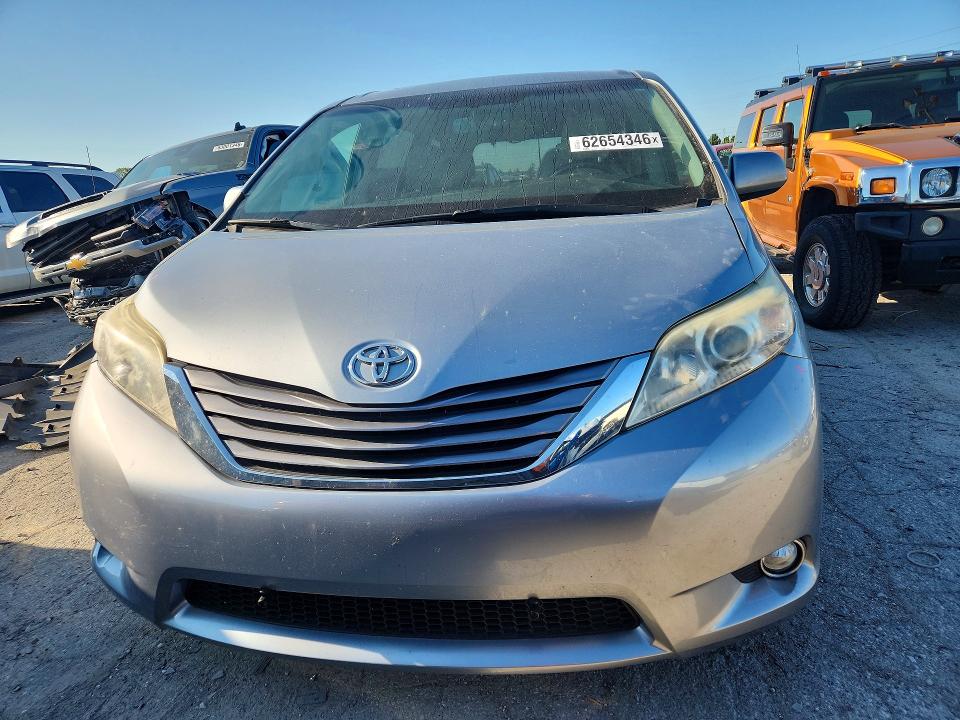 2016 Toyota Sienna მანქანა იყიდება აუქციონზე, vin: 5TDYK3DC0GS761329, აუქციონის ნომერი: 62654346