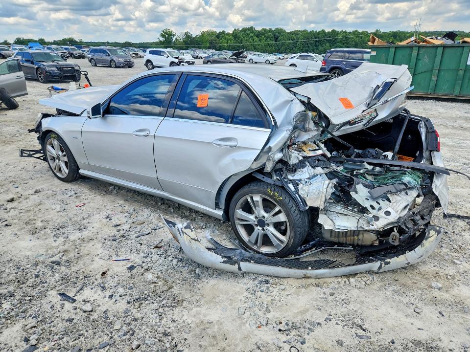 61083796 :رقم المزاد ، WDDHF8JB0CA619525 vin ، 2012 Mercedes-benz E مزاد بيع