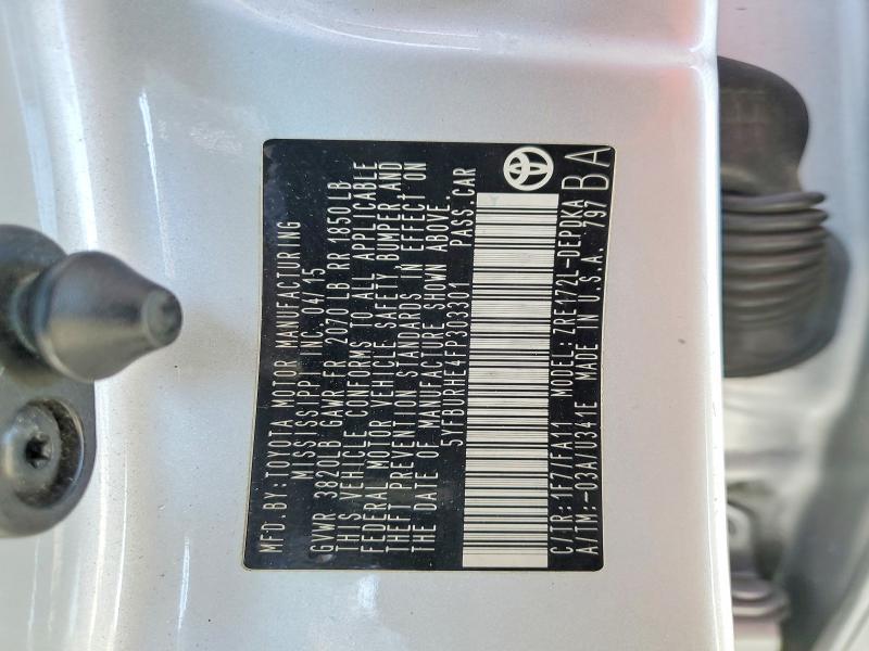 61383806 :رقم المزاد ، 5YFBURHE4FP303301 vin ، 2015 Toyota Corolla مزاد بيع