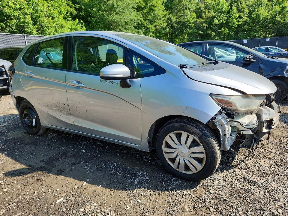 59536306 :رقم المزاد ، JHMGK5H5XGX007253 vin ، 2016 Honda Fit مزاد بيع